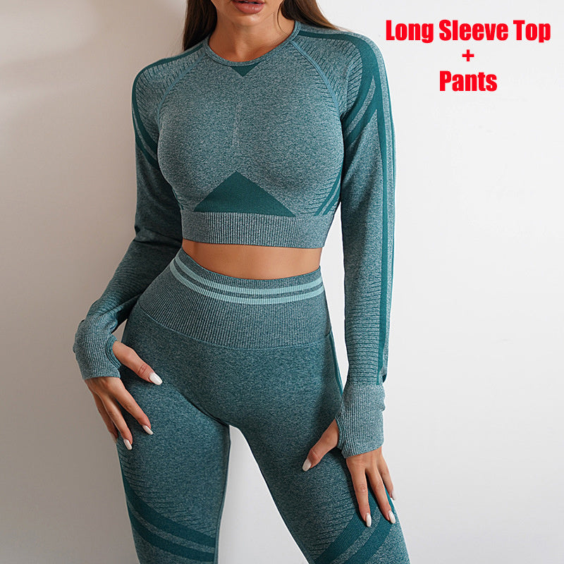 Ensemble de Sport Femme Seamless – Legging Galbant & Haut à Manches Longues | Confort Sculptant & Style Fitness